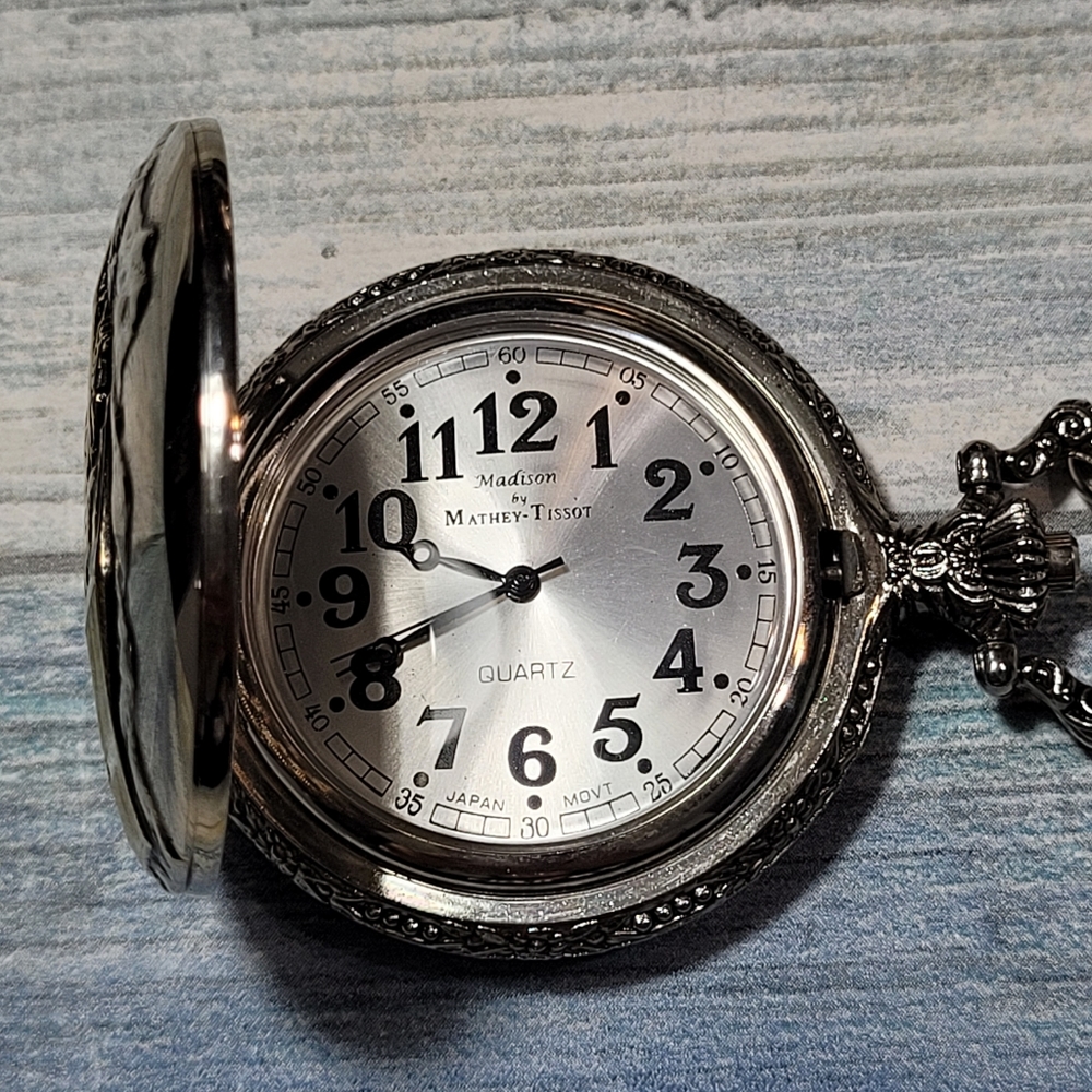 Madison QUARTZ Watch pocket with chain - Picture 4 of 7
